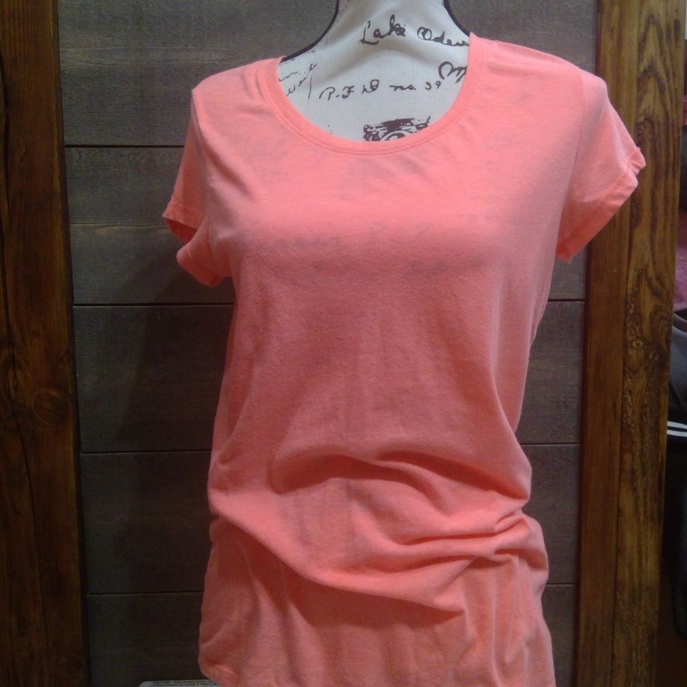 No Boundaries Women's Tangerine Tshirt L